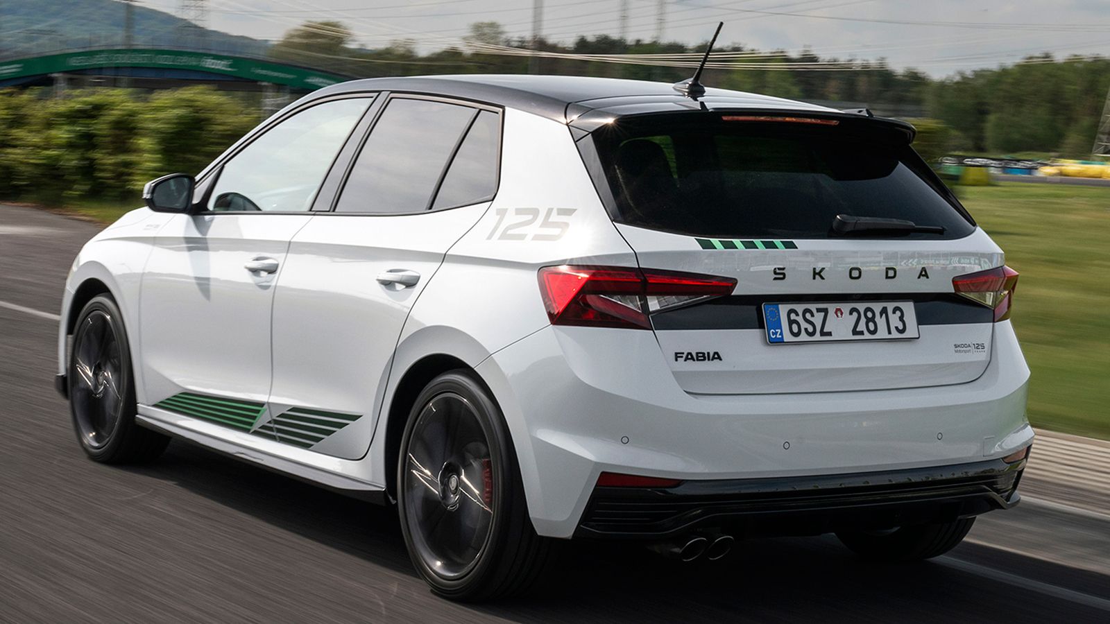 Την... καρδιά του Skoda Fabia Motorsport Edition αποτελεί ο βενζινοκινητήρας 1.5 TSI evo2 του Ομίλου VW, ο οποίος προσφέρει κορυφαία ισχύ 177 ίππων δι